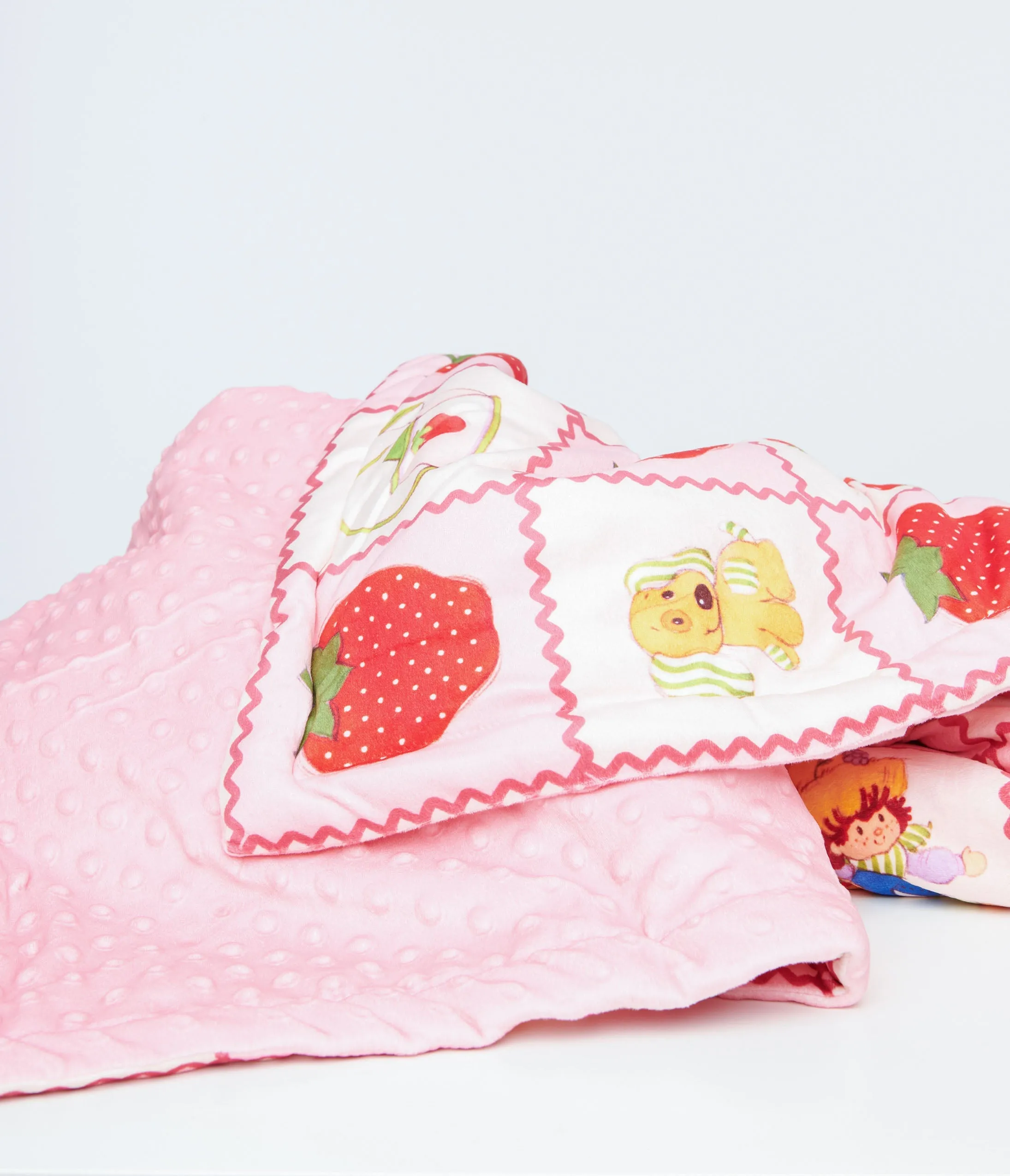 Cakeworthy Strawberry Shortcake Fleece Blanket