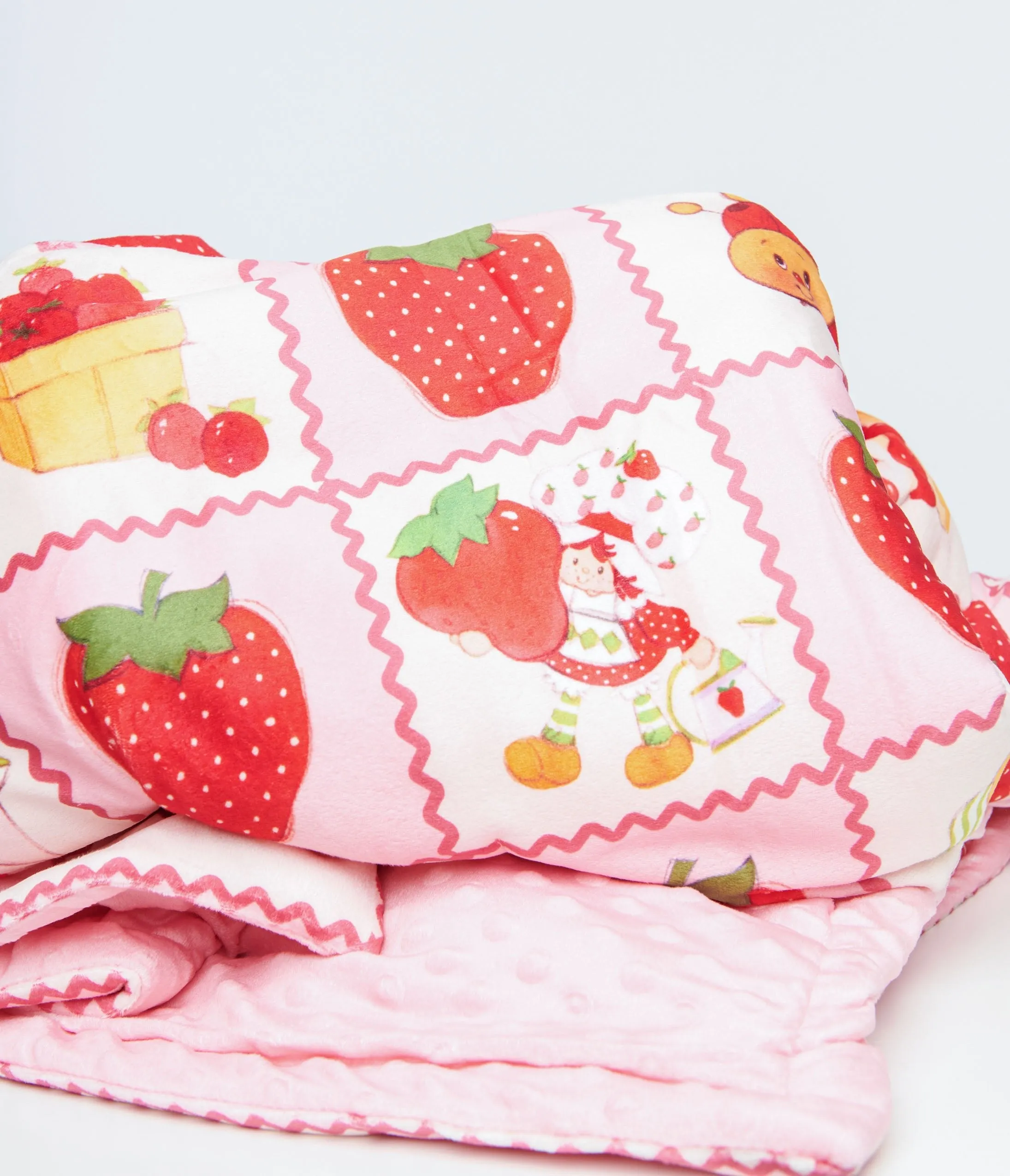 Cakeworthy Strawberry Shortcake Fleece Blanket