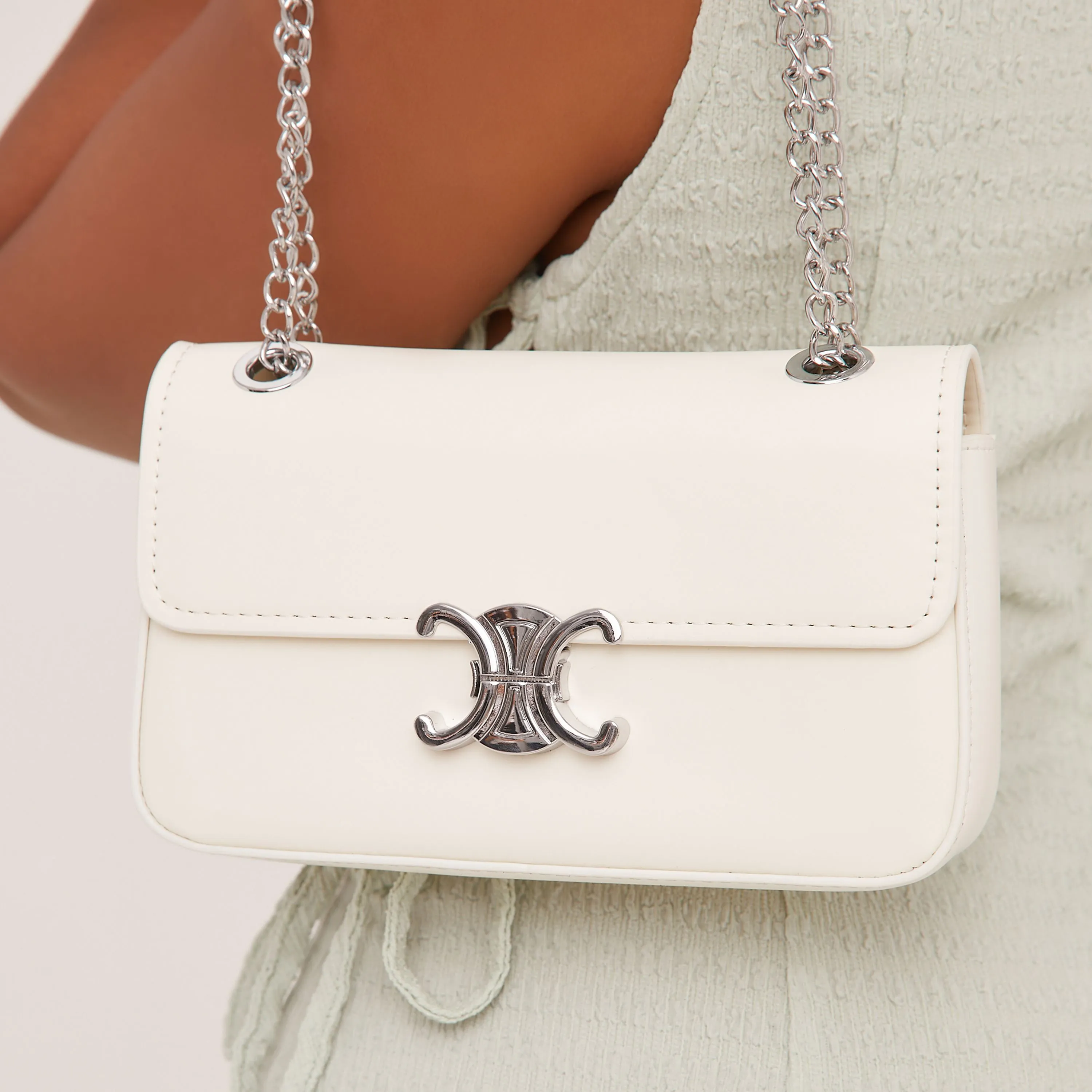 Melissa Logo Detail Chain Strap Cross The Body Bag In White Faux Leather