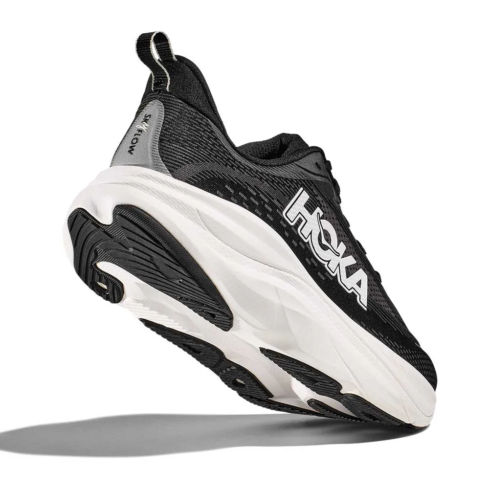 Men's Skyflow Running Shoe - Black/White - Regular (D)