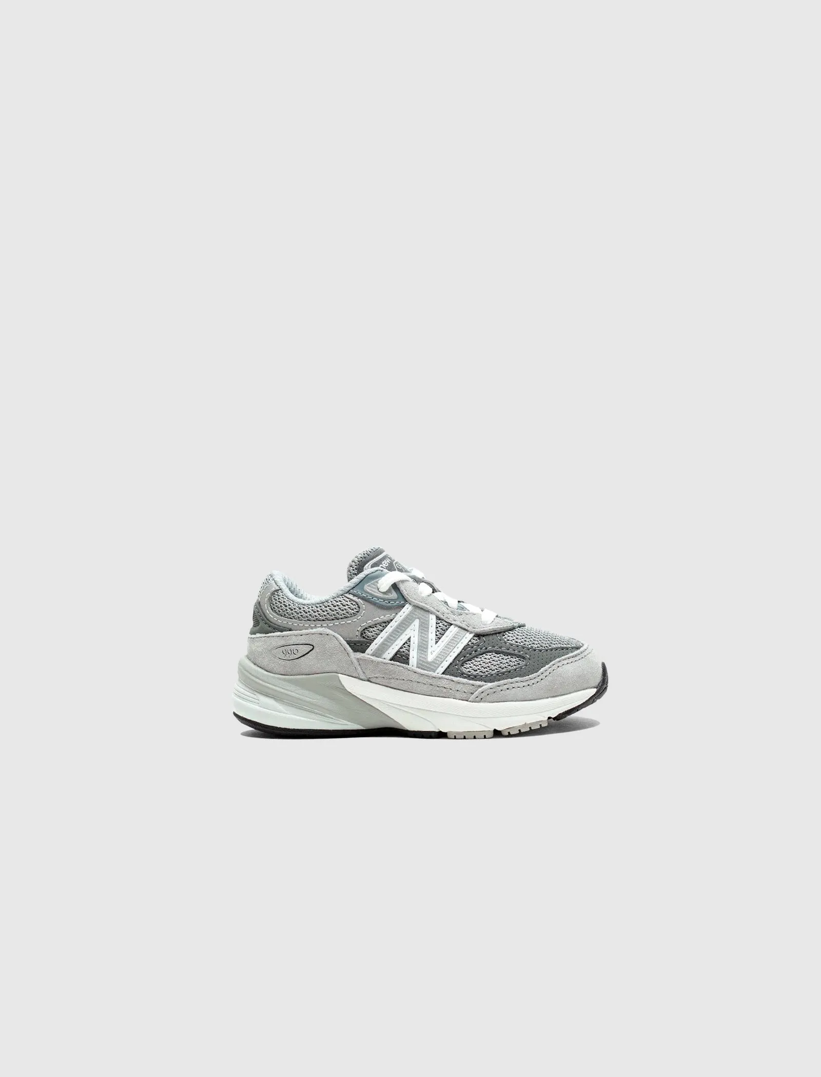 NEW BALANCE 990V6 