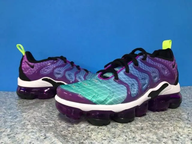 Nike Women’s Air Vapormax Plus