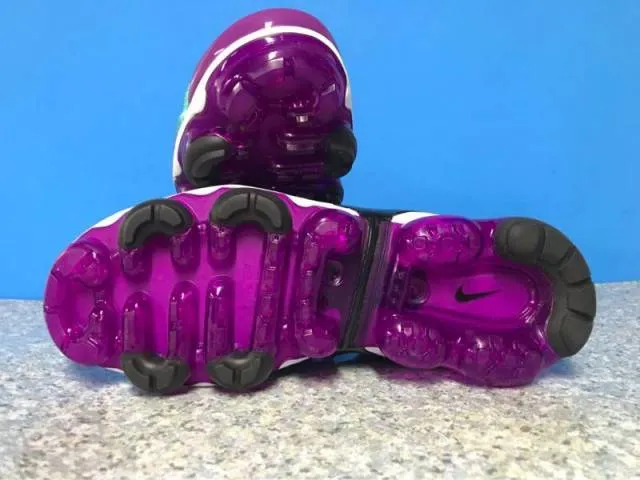 Nike Women’s Air Vapormax Plus