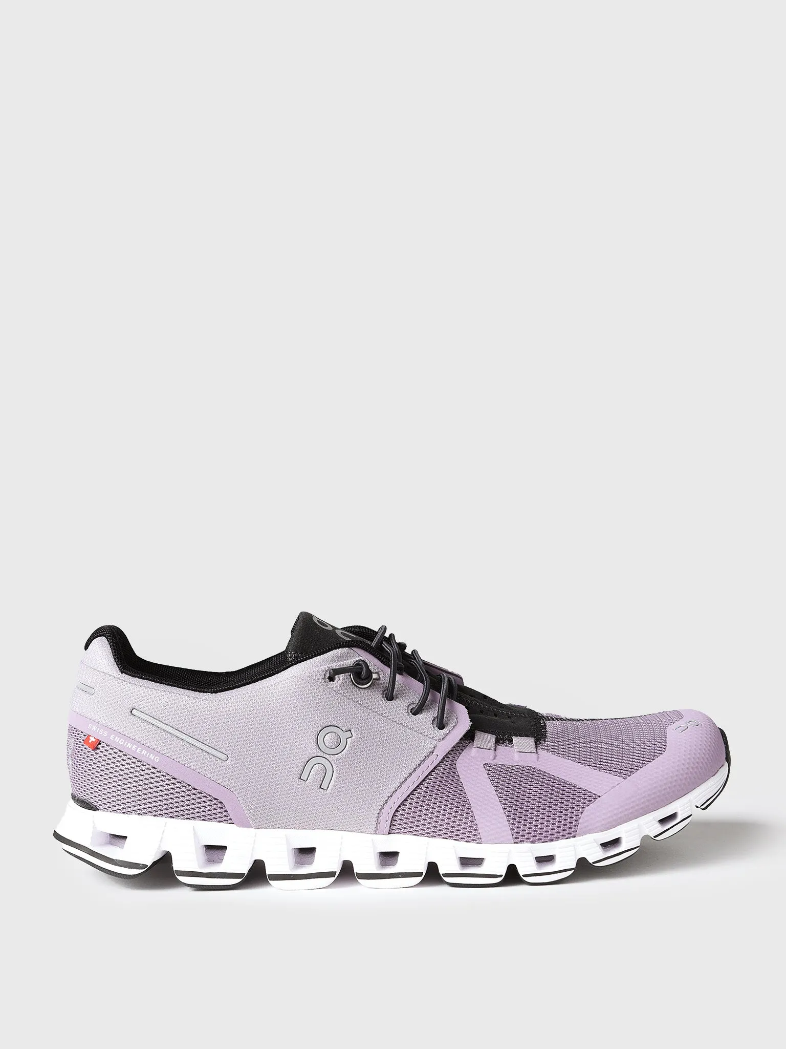     ON  Women's Cloud Running Shoe    