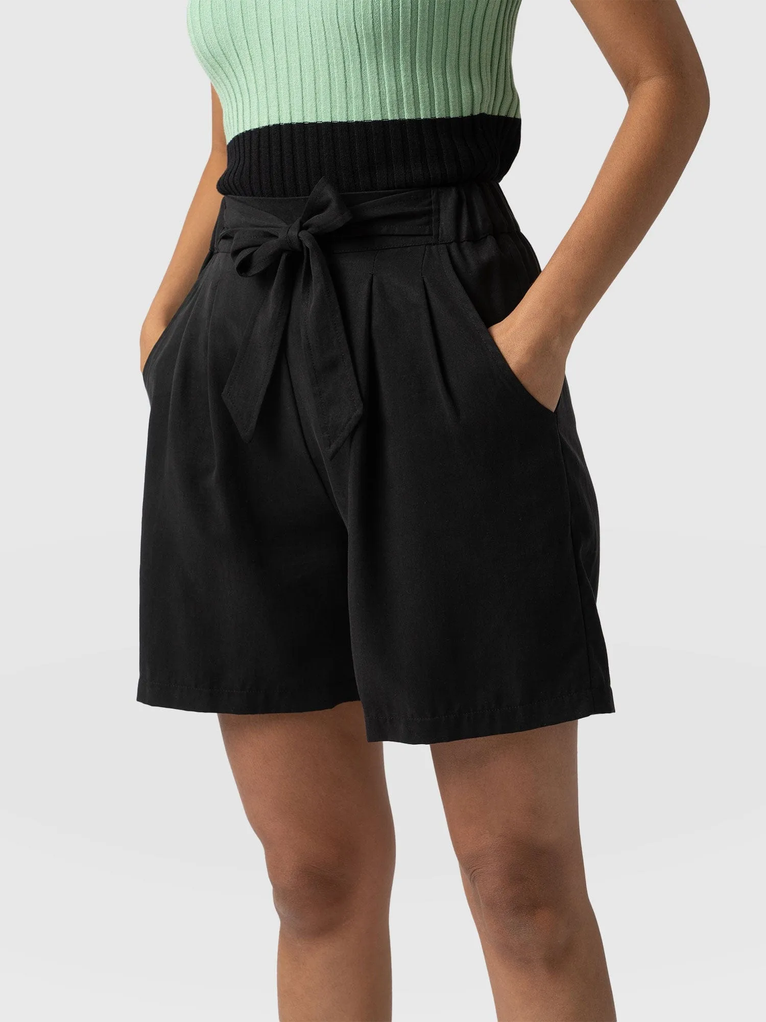 Pimlico Short - Black