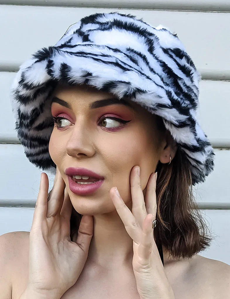 ZEBRA FUZZY HAT